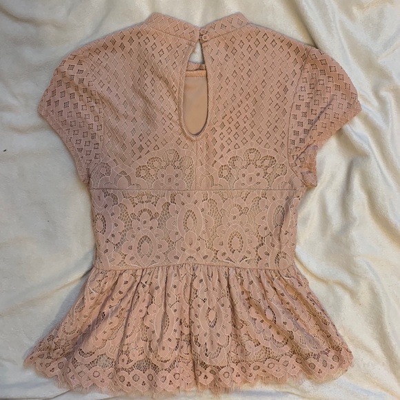 Light pink lace peplum blouse - Picture 2 of 3